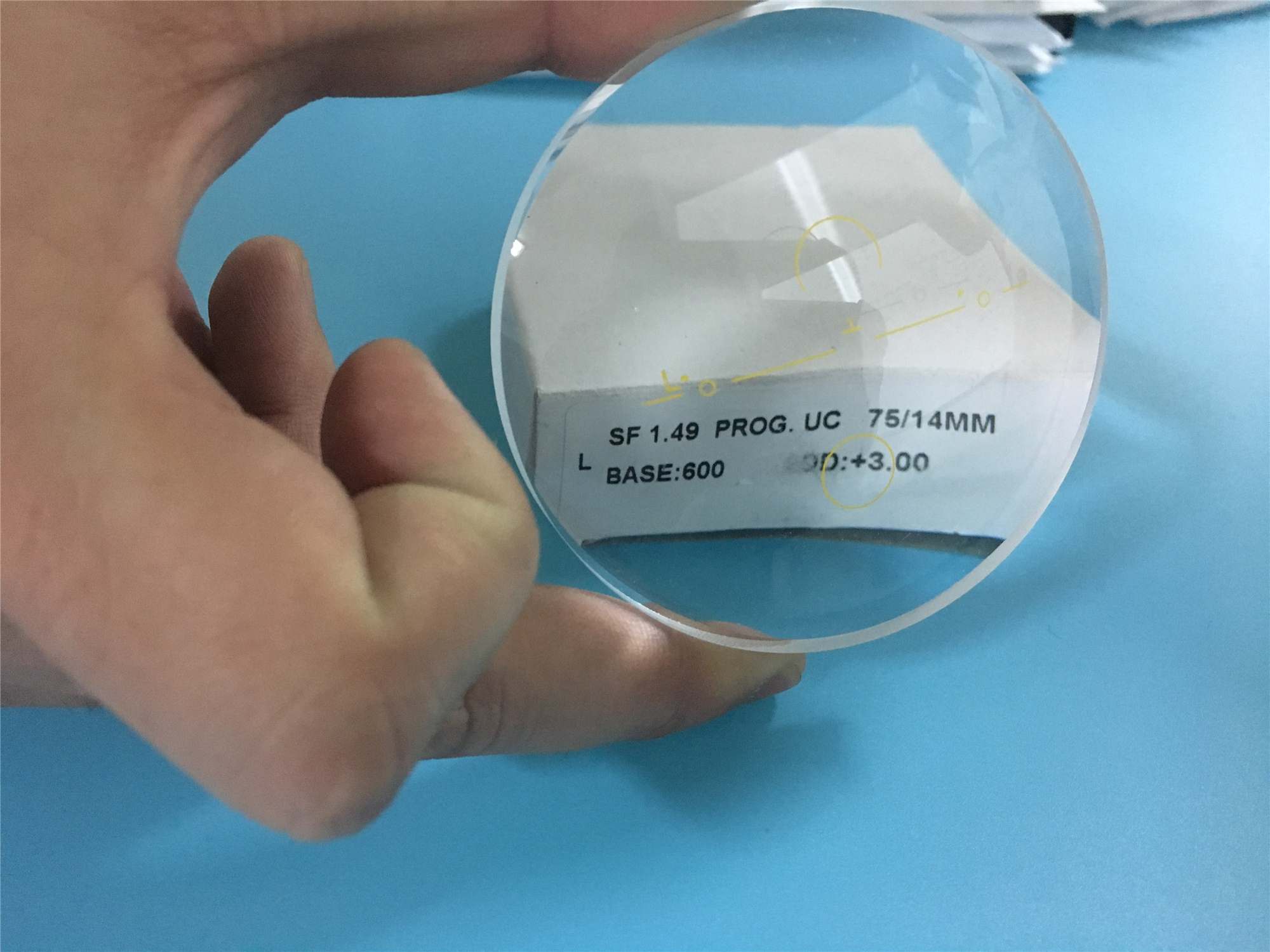 SF 14 / 17mm Corridor Progressive Multifocal Lenses , 1.499 UC Resin