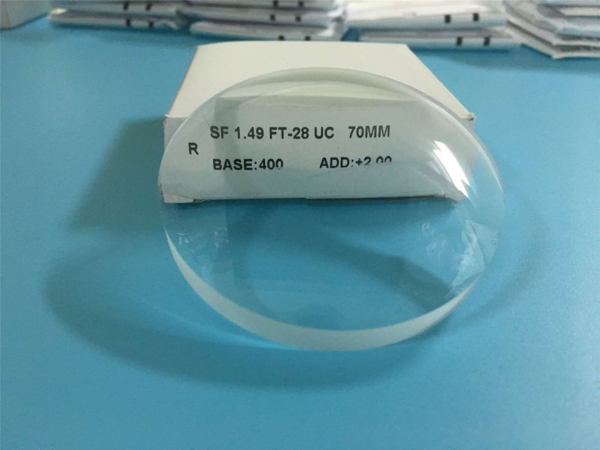 SF CR39 Uncoated Flat Top Bifocal Lenses Blanks Far / Near Vision 1.499